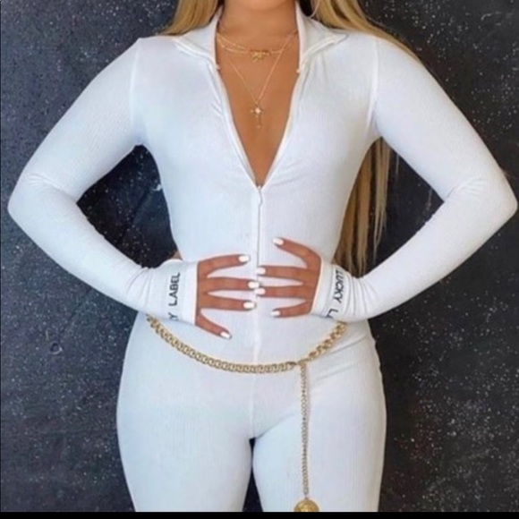 Trendy Outfits - Picture 3 of 7